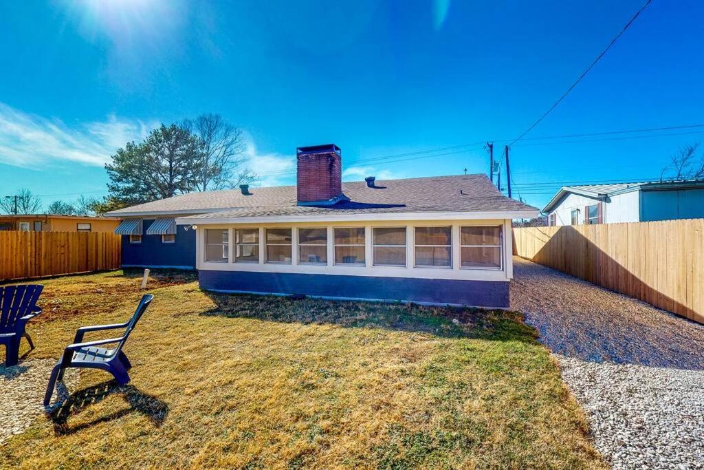 New Cozy Home 10 Min To Magnolia And Baylor Waco Esterno foto
